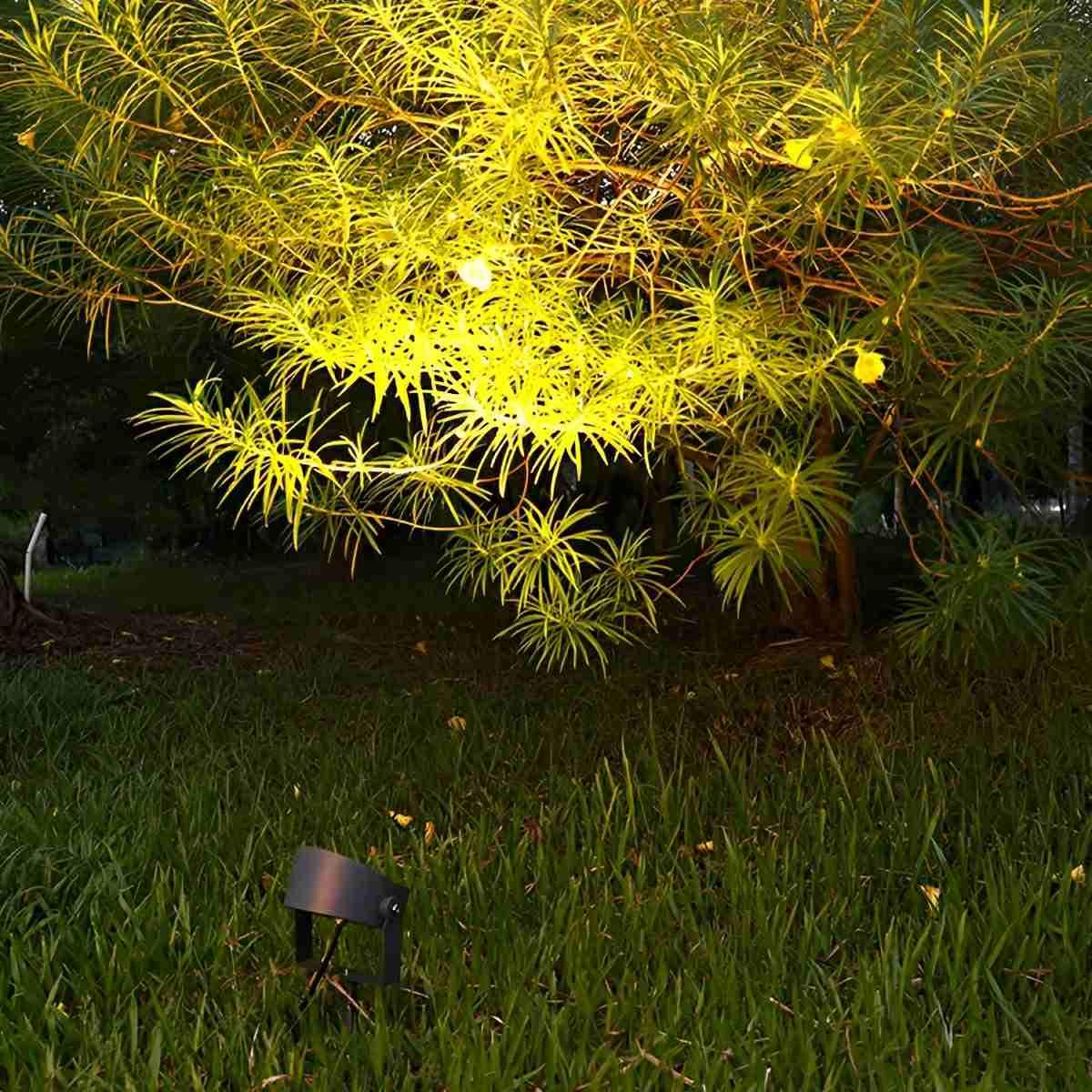 DC24V Outdoor Waterproof LED Spot Lights Trees Lights