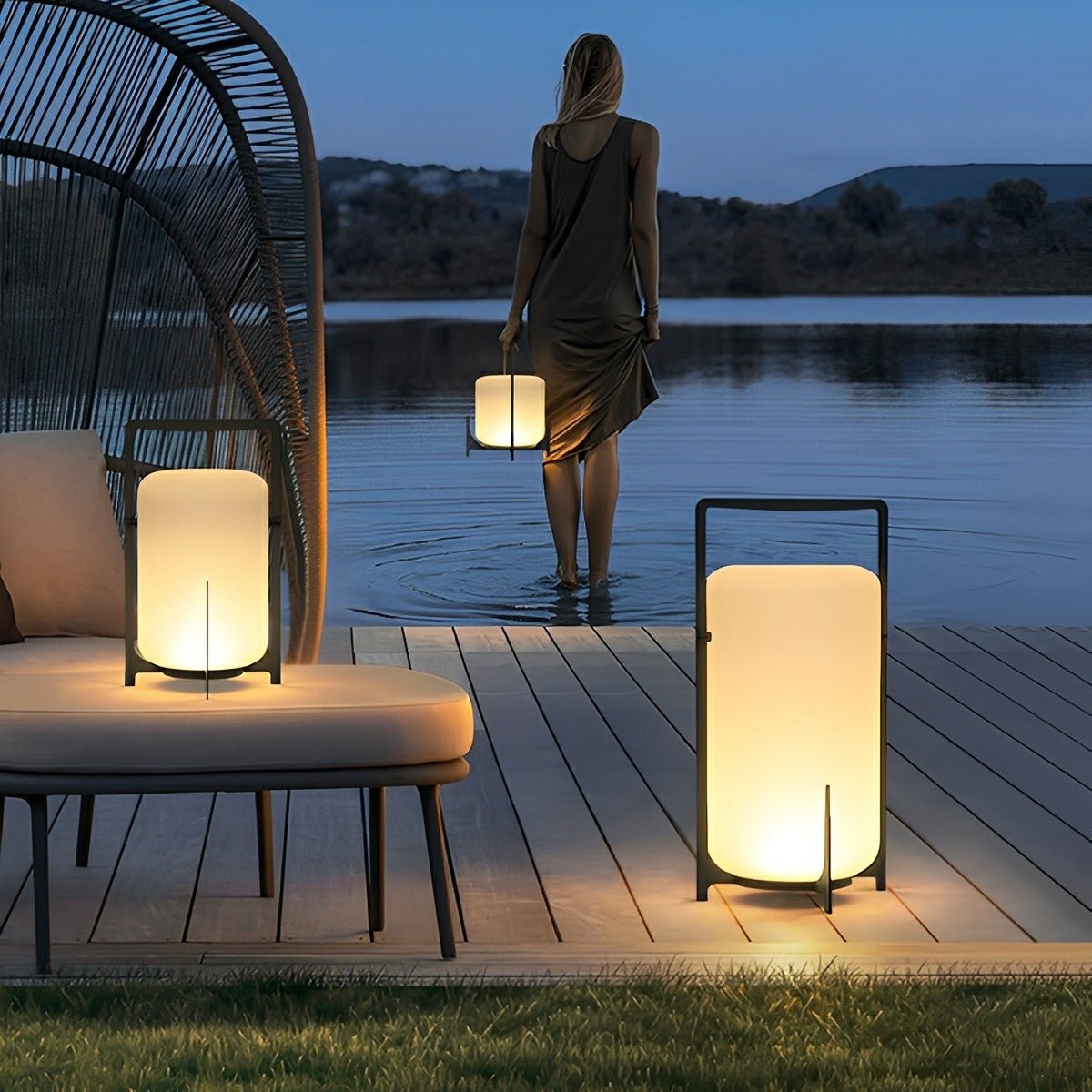 Portable Lantern Shaped Waterproof LED Modern Outdoor Lights Floor Lamp