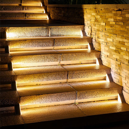 Triangular Intelligent Waterproof LED Solar Outdoor Step Lights Stairs Light