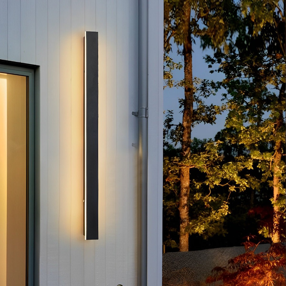 Waterproof Modern Black Long Strip LED Sconce Light Frosted Wall Light